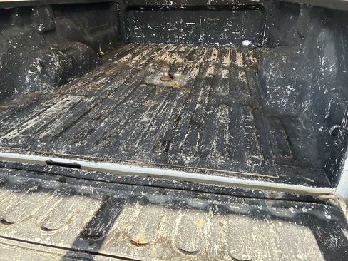 Used 2016 RAM 2500 Tradesman w/ Chrome Appearance Group image 19