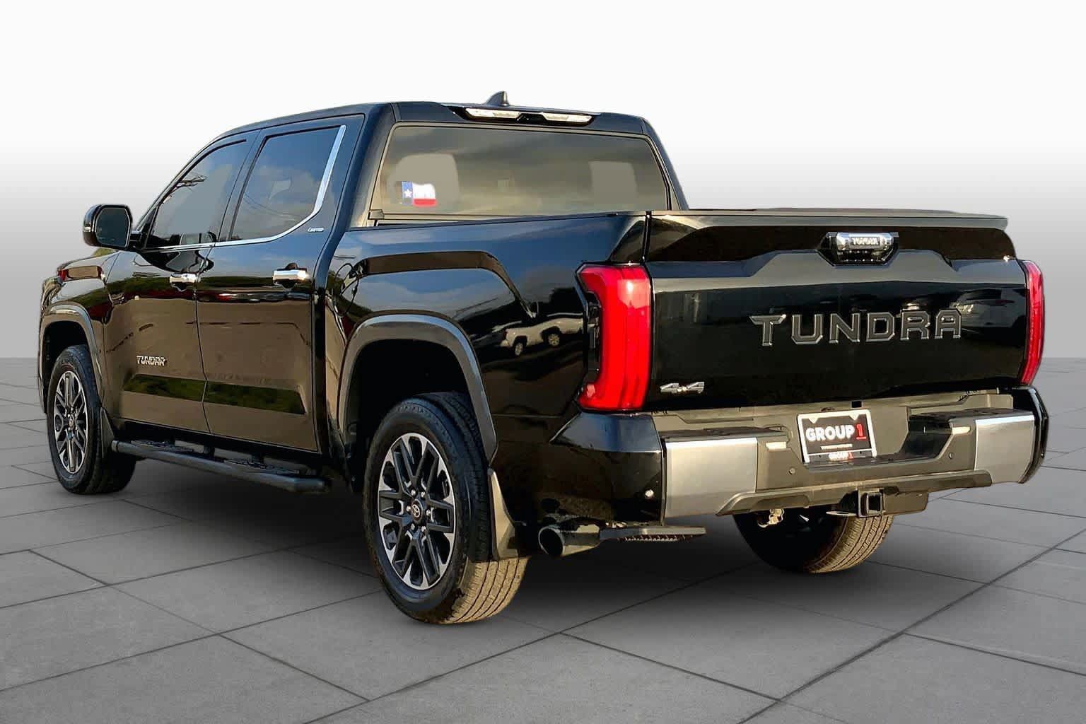 Used 2025 Toyota Tundra Limited AWD/4WD image 12