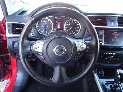 Used 2019 Nissan Sentra SR image 19
