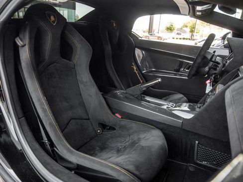 Used 2012 Lamborghini Gallardo LP 570-4 Performante AWD/4WD image 48