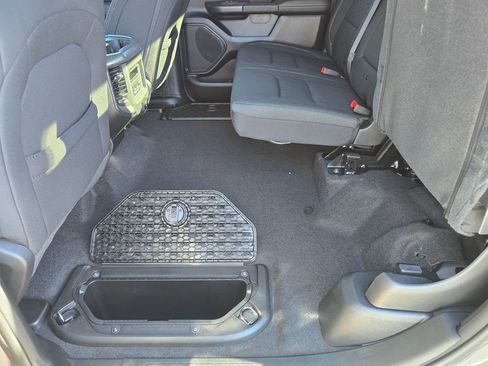 New 2026 RAM 1500 4x4 Crew Cab image 11