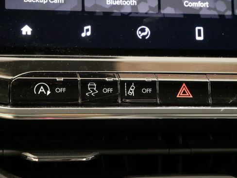 Certified 2022 Jeep Compass Latitude image 37