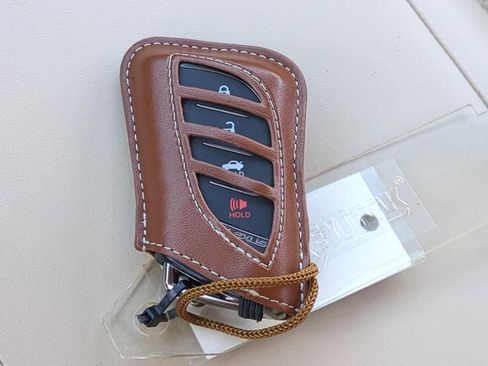 Used 2018 Lexus LS 500 500 Base w/ Luxury Package image 33