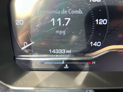 Used 2024 GMC Sierra 1500 Elevation w/ X31 Off-Road Package image 17