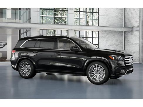 New 2026 Mercedes-Benz GLS 580 4MATIC image 13
