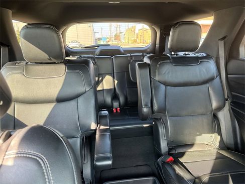 Used 2020 Ford Explorer ST w/ ST Street Pack image 34