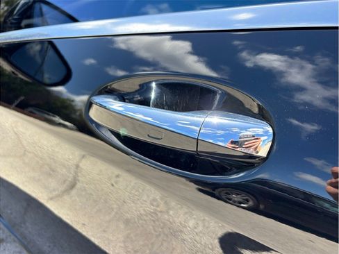 Used 2020 Mercedes-Benz S 560 Sedan image 18