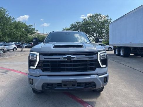 Used 2024 Chevrolet Silverado 2500 LT w/ Z71 Sport Edition AWD/4WD image 2