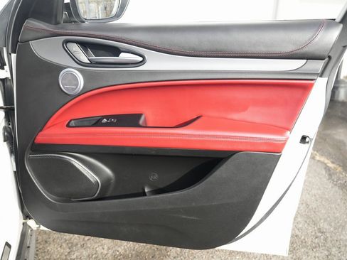 Used 2019 Alfa Romeo Stelvio Ti Sport w/ Quick Order Package 22S Sport image 35