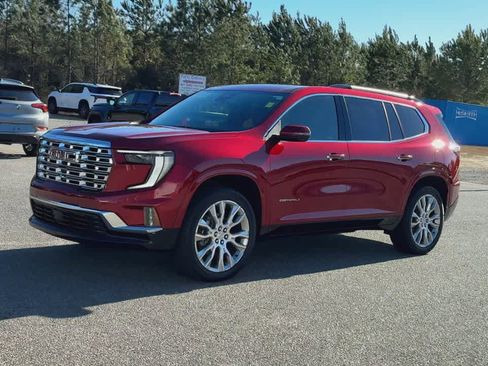 Used 2025 GMC Acadia Denali w/ Super Cruise Package image 4