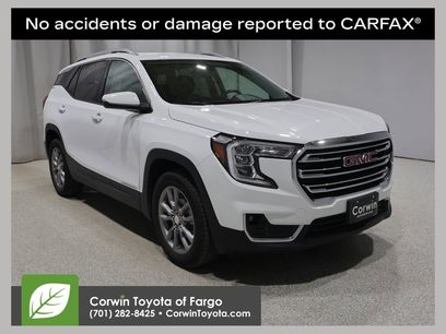 Used 2024 GMC Terrain SLT