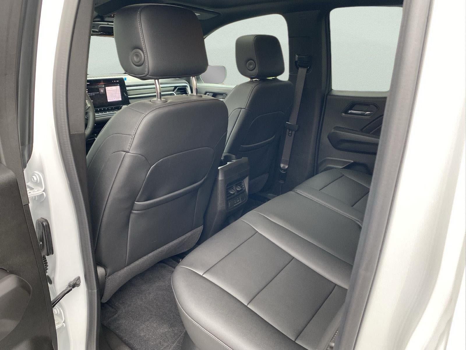 Used 2026 GMC Canyon Elevation w/ Convenience Package AWD/4WD image 25