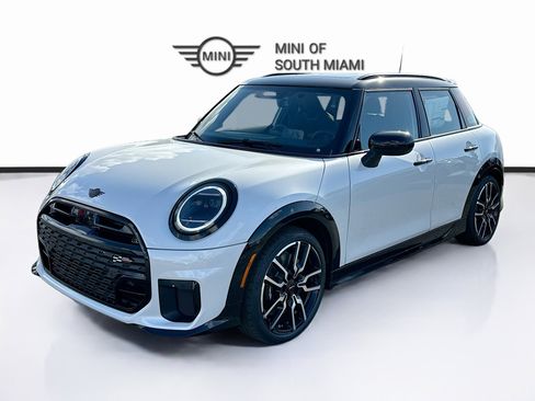 New 2026 MINI Cooper S image 3