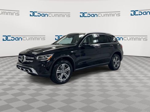 Used 2022 Mercedes-Benz GLC 300 4MATIC image 4