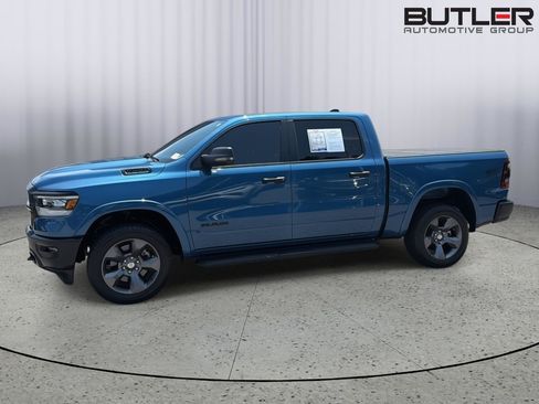 Used 2024 RAM 1500 Big Horn AWD/4WD image 3