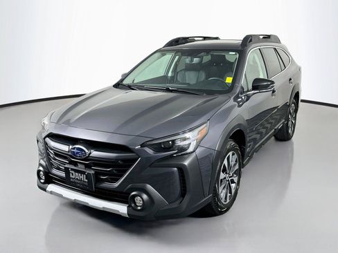 Used 2024 Subaru Outback Limited XT AWD/4WD image 4