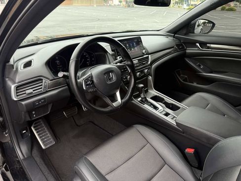 Used 2022 Honda Accord Sport image 13
