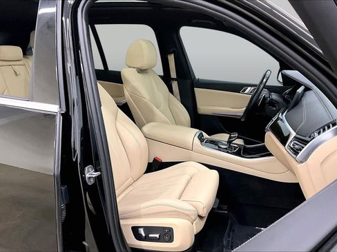 Used 2020 BMW X5 xDrive40i w/ Convenience Package AWD/4WD image 9