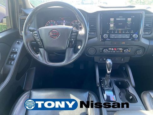 Used 2022 Nissan Frontier Pro-X w/ Pro-X Premium Package image 13