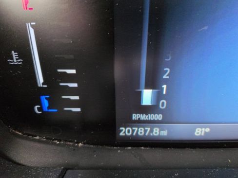 Used 2024 Ford Escape Active AWD/4WD image 9