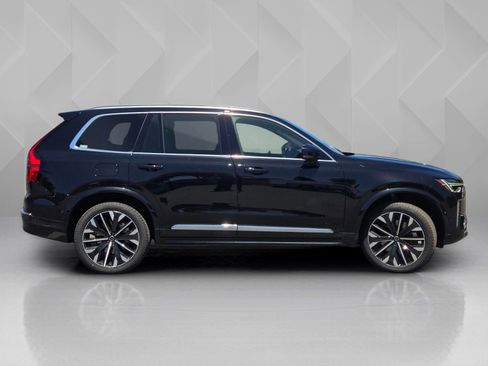 Used 2026 Volvo XC90 T8 Plus w/ Protection Package Premier AWD/4WD image 7
