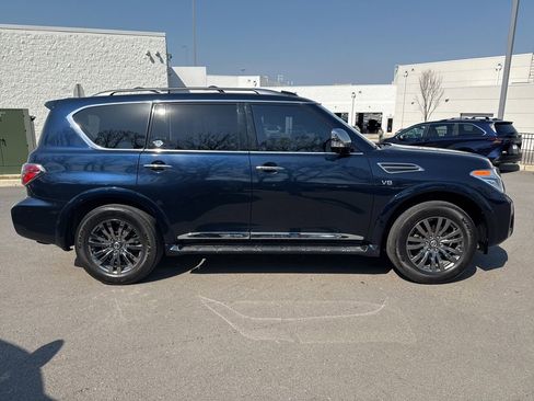 Used 2019 Nissan Armada Platinum w/ Captain's Chairs Package image 3