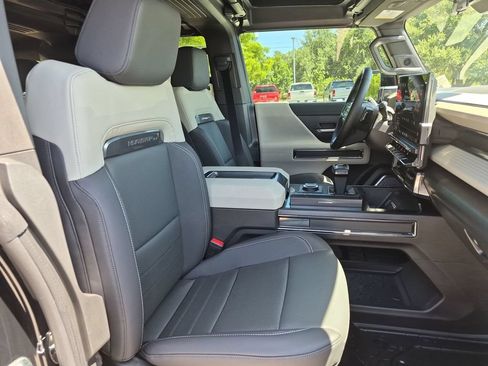 New 2026 GMC Hummer EV SUV AWD/4WD image 36