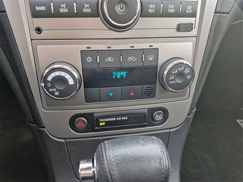 Used 2010 Chevrolet Malibu LTZ w/ HFV6 Engine Package image 24