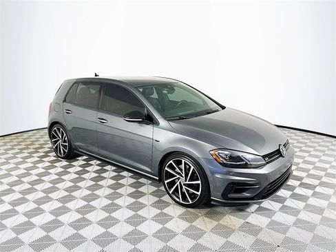 Used 2019 Volkswagen Golf R 4-Door image 1