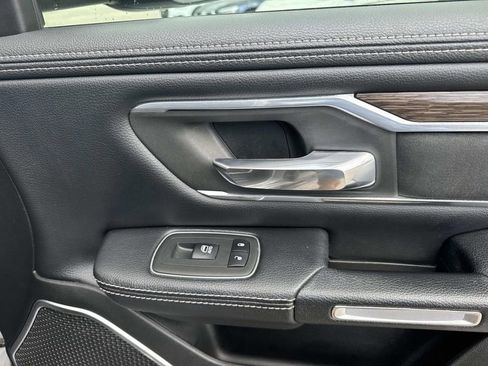 Used 2020 RAM 1500 Laramie AWD/4WD image 15