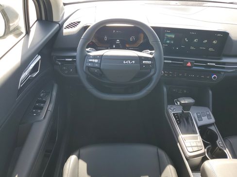 New 2026 Kia Sportage EX image 31