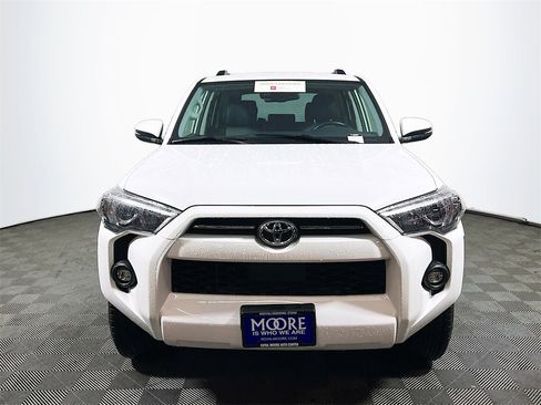 Certified 2024 Toyota 4Runner SR5 Premium image 3