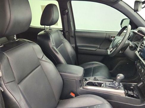 Used 2023 Toyota Tacoma Limited AWD/4WD image 21