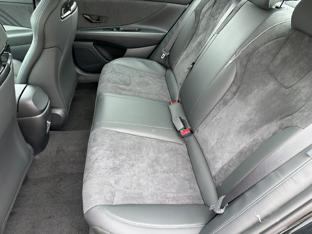 New 2026 Hyundai Elantra N FWD image 21