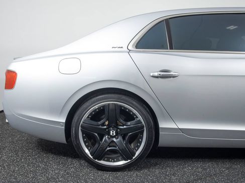 Used 2014 Bentley Flying Spur W12 AWD/4WD image 25