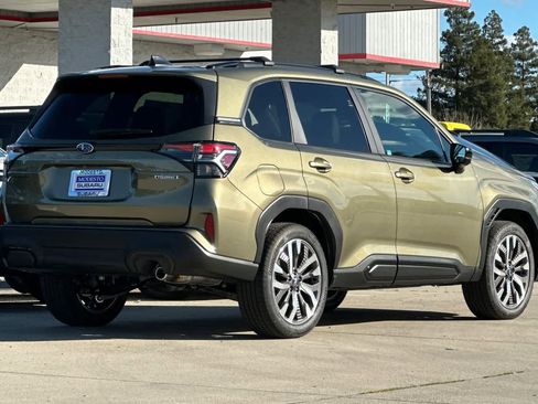 New 2026 Subaru Forester Touring image 3