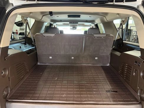 Used 2019 GMC Yukon XL Denali w/ Denali Ultimate Package AWD/4WD image 16