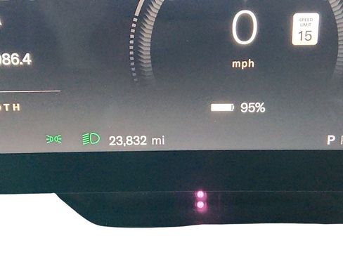 Used 2023 Lucid Air Pure image 15