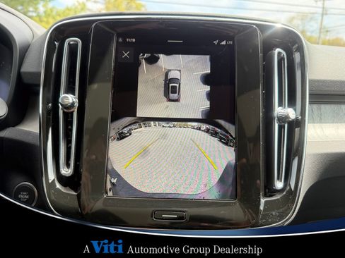 Used 2026 Volvo XC40 B5 Plus w/ Protection Package Premier AWD/4WD image 16