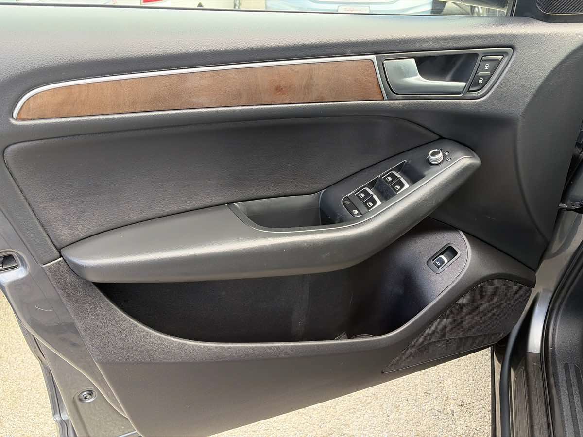 Used 2016 Audi Q5 2.0T Premium AWD/4WD image 9