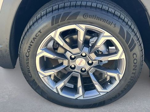 New 2026 GMC Terrain Elevation w/ Elevation Premium Package AWD/4WD image 30