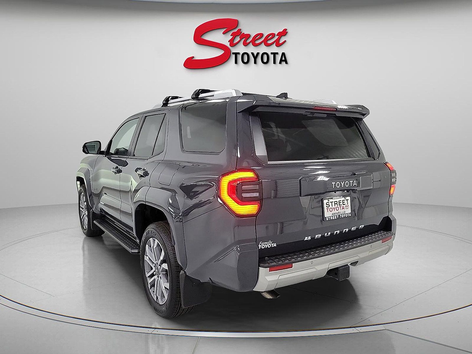 Certified 2026 Toyota 4Runner Limited AWD/4WD image 2