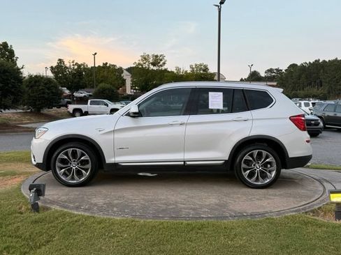 Used 2017 BMW X3 sDrive28i RWD image 4