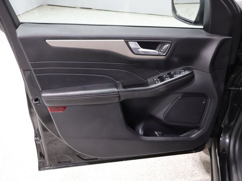 Used 2022 Ford Escape SEL AWD/4WD image 12