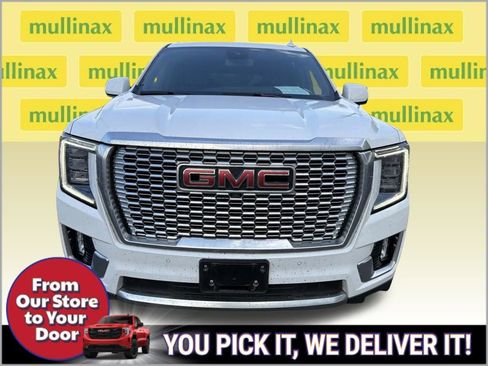Used 2024 GMC Yukon Denali AWD/4WD image 2