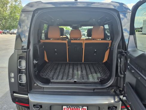 Used 2024 Land Rover Defender 110 Carpathian Edition AWD/4WD image 10