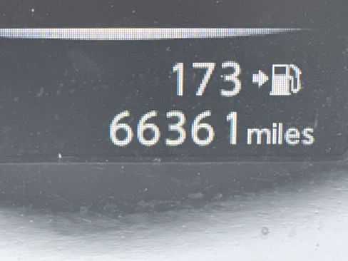 Used 2017 Nissan Rogue SL w/ SL Premium Package image 13