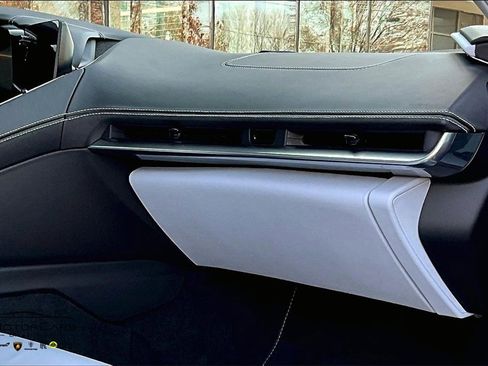 Used 2025 Chevrolet Corvette Stingray Premium Conv w/ 3LT image 14