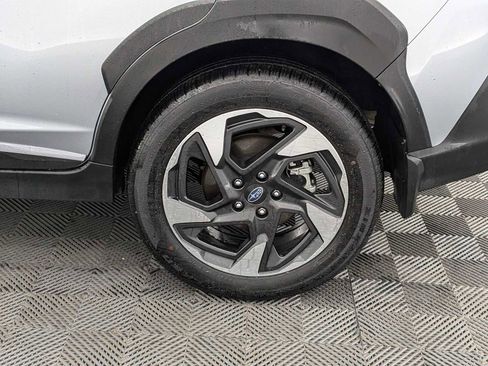 Used 2024 Subaru Crosstrek 2.5i Limited w/ Crosstrek Mirror Package image 14