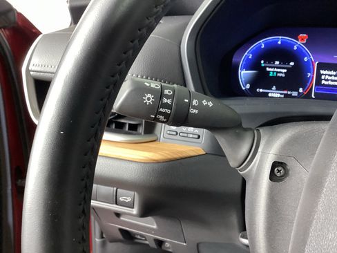 Used 2024 Toyota Grand Highlander AWD image 23